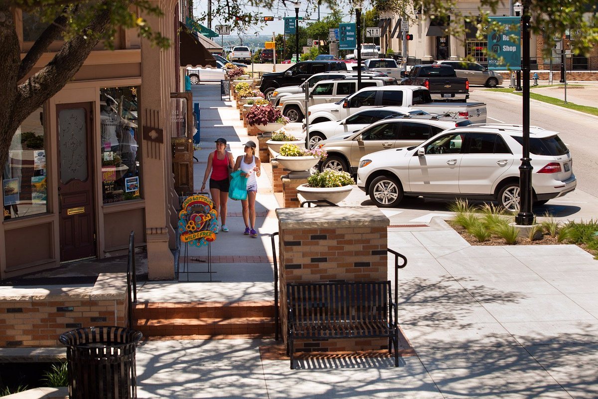  Main Street in Rockwall Texas 